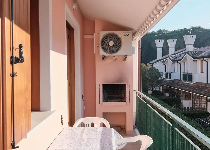 Comfy Seaside Flat-beahost *