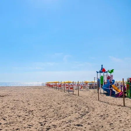 Comfy Seaside Flat-beahost Apartman